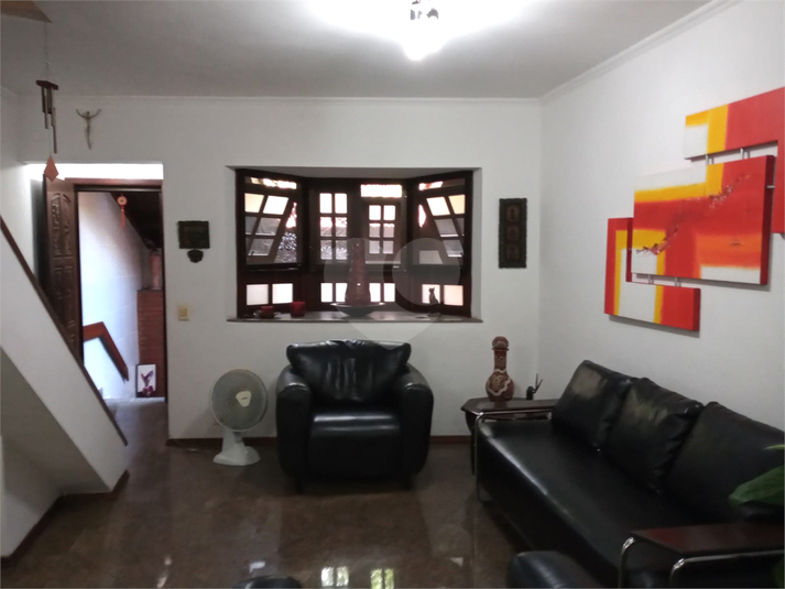 Foto REO483305