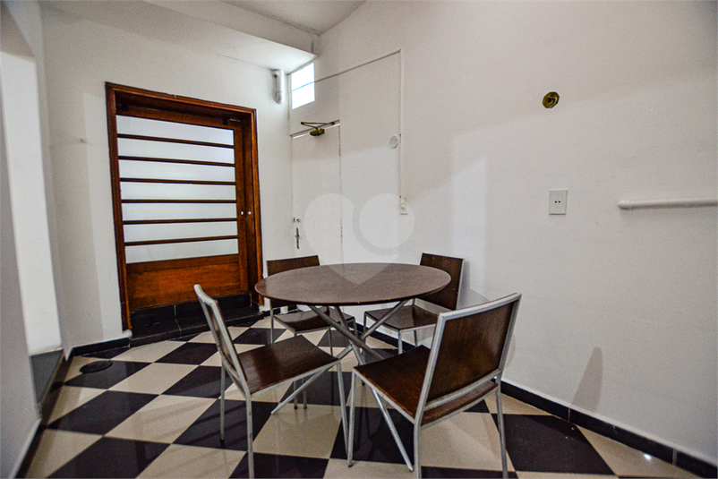 Foto REO483305