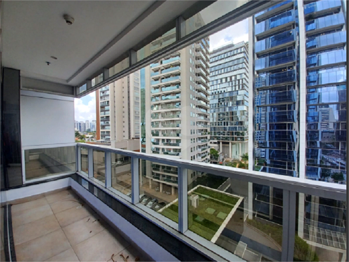 Foto REO484151