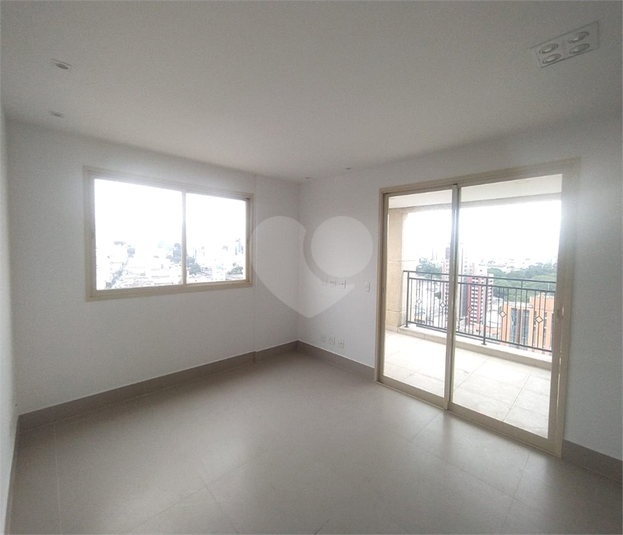 Foto REO486229