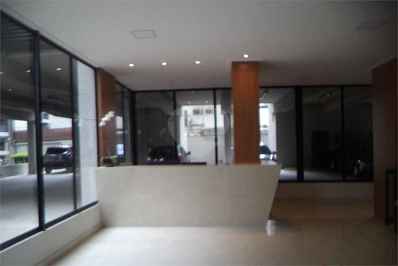 Foto REO486880