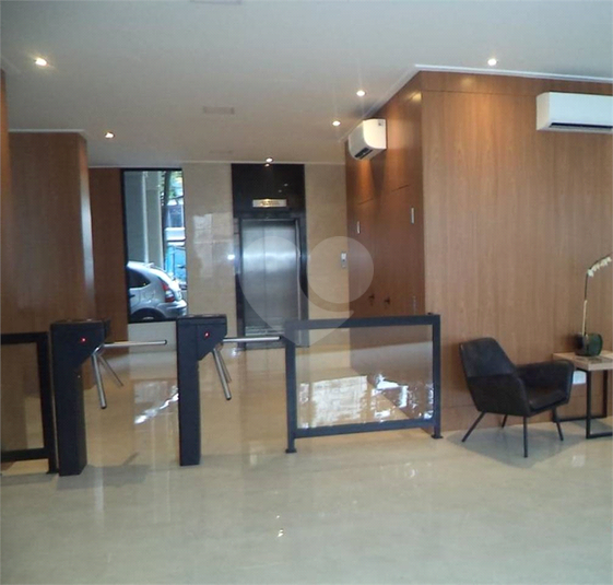 Foto REO486880