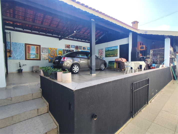 Foto REO488128
