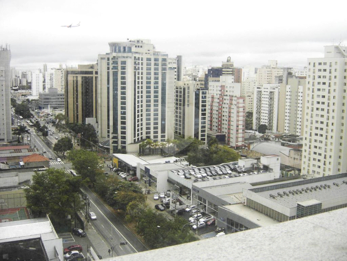 Foto REO488237