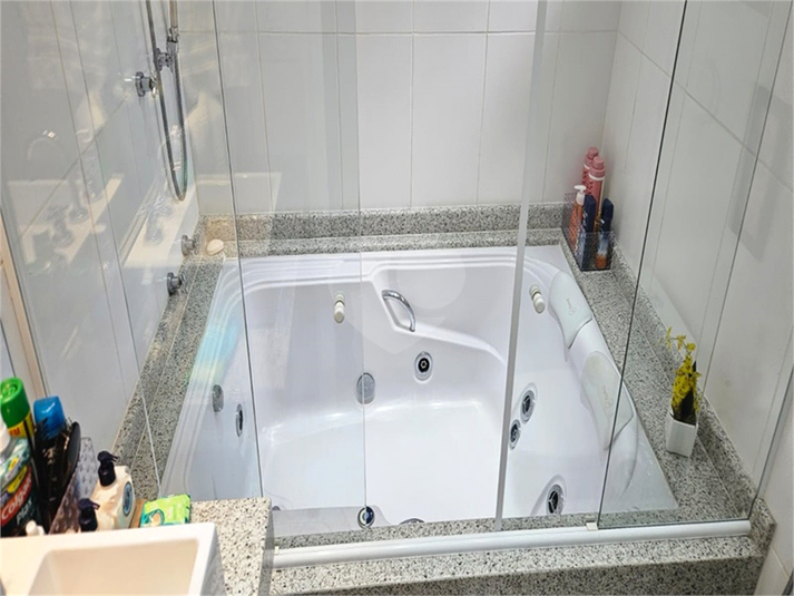 Foto REO488871