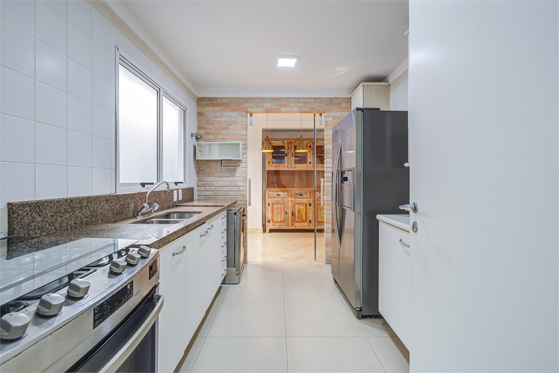 Foto REO489464