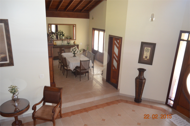 Foto REO489846