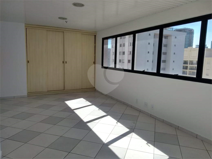 Foto REO490034