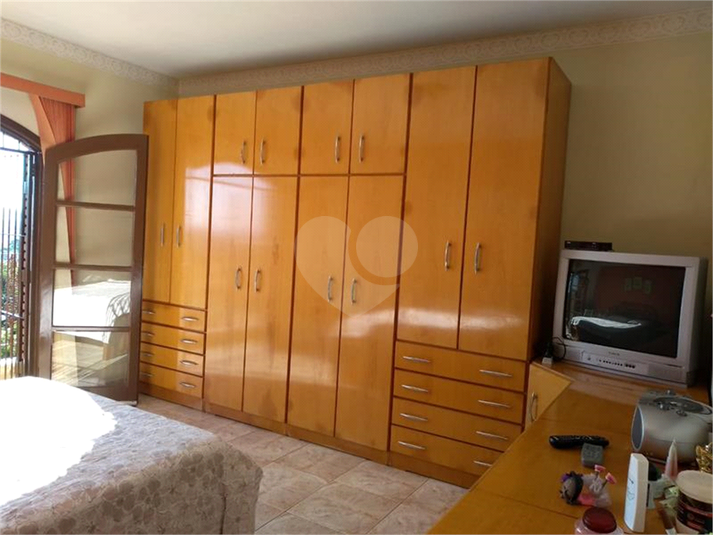 Foto REO490229