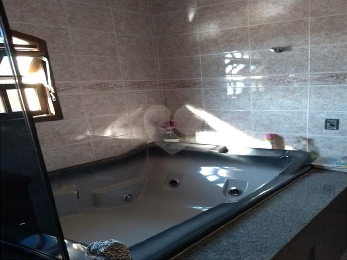 Foto REO490229