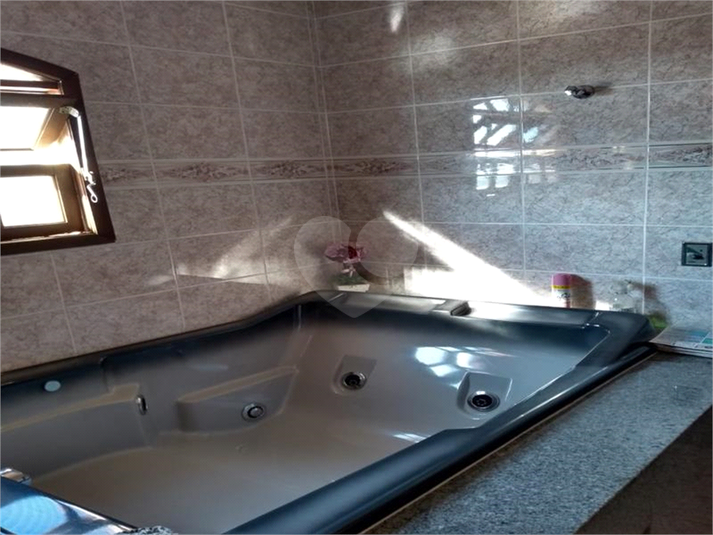 Foto REO490229