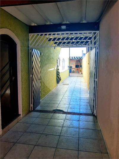 Foto REO490304