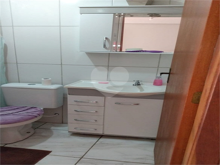 Foto REO490340