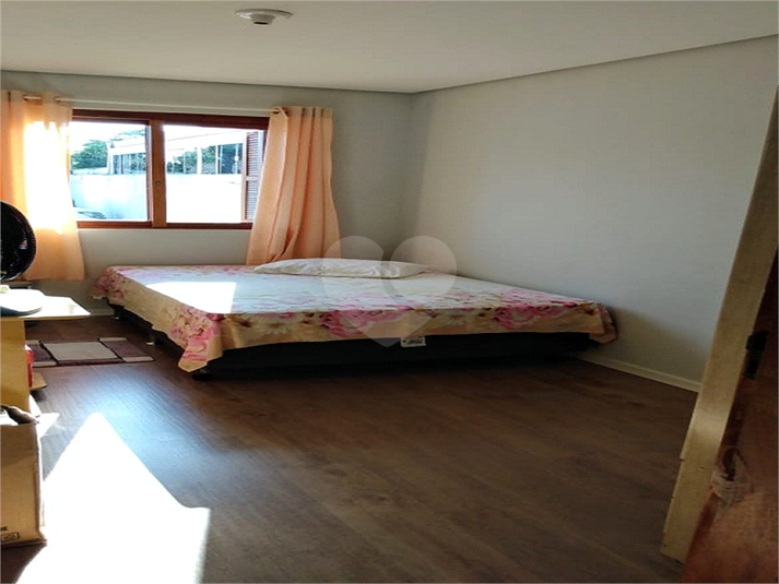 Foto REO490340