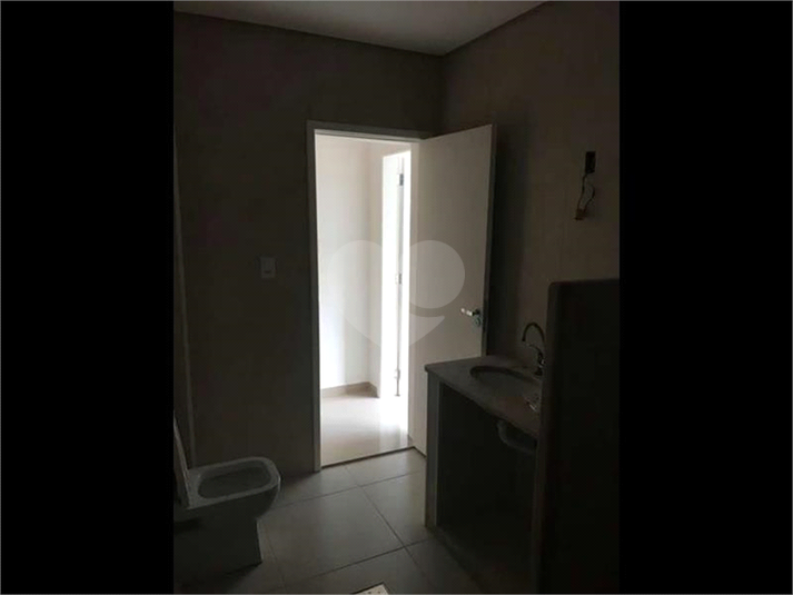 Foto REO490344