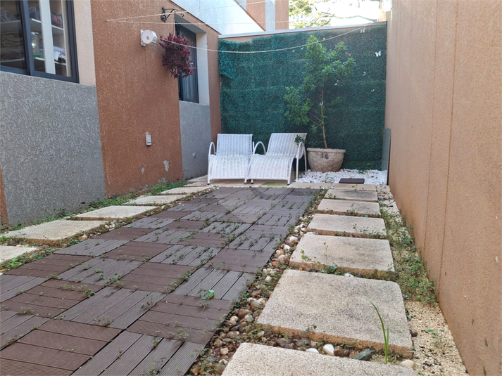 Foto REO491182