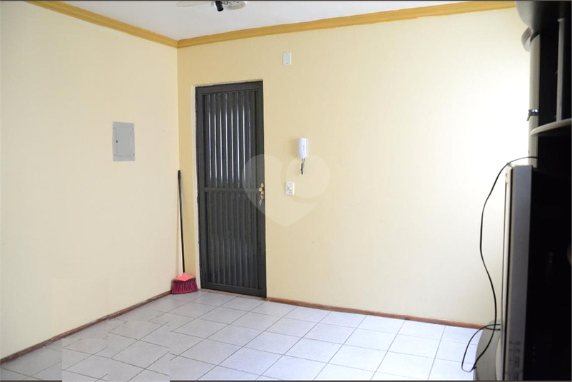 Venda Apartamento Canoas Igara REO492039 5