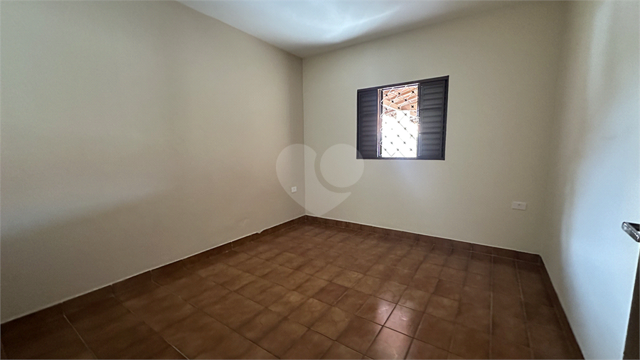 Foto REO492420