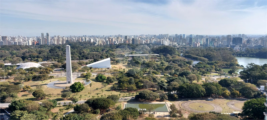 Foto REO492452