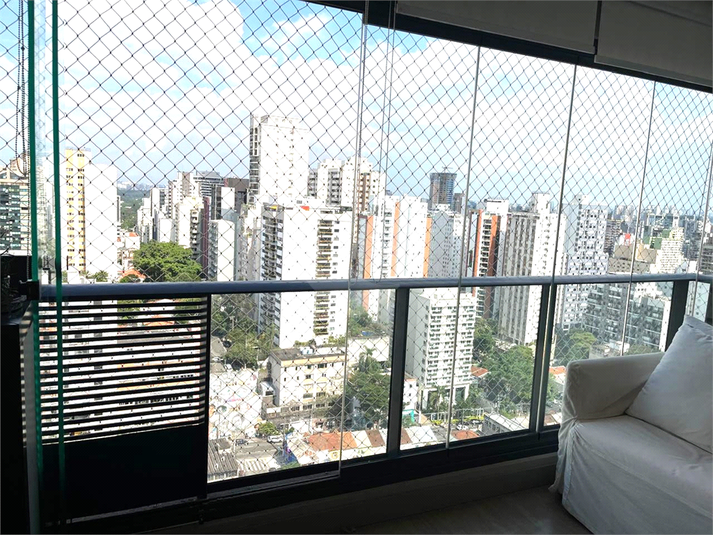 Foto REO492618