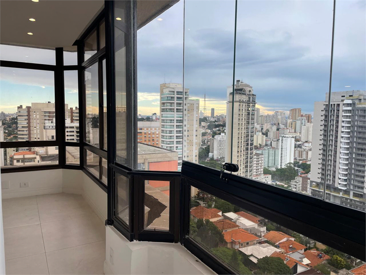 Foto REO493134