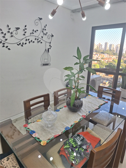 Foto REO493187