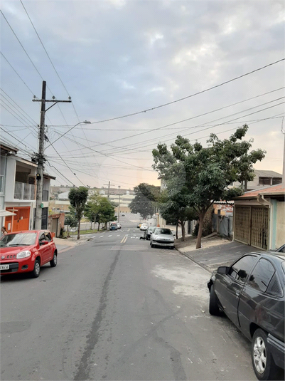Foto REO493337
