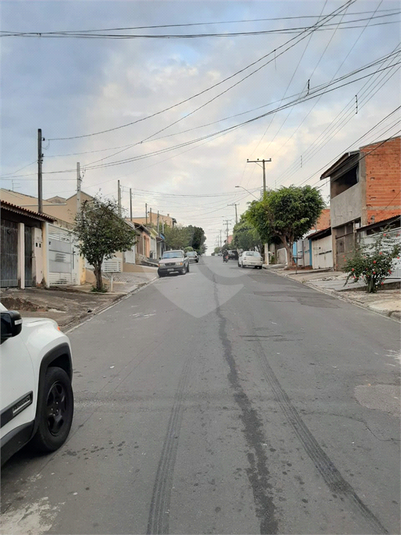 Foto REO493337