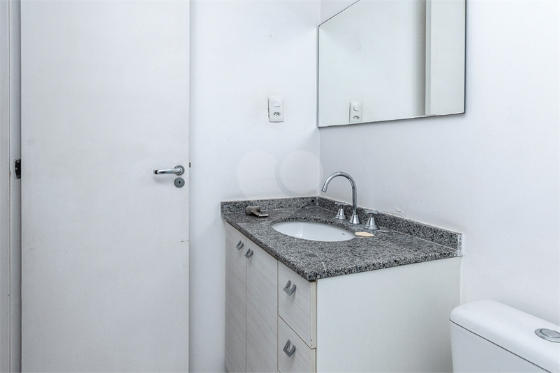 Venda Apartamento São Paulo Cambuci REO49371 28