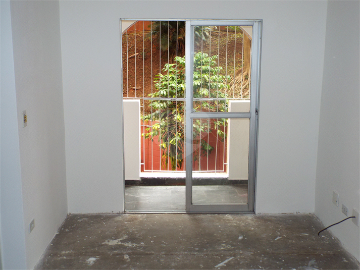 Foto REO493911