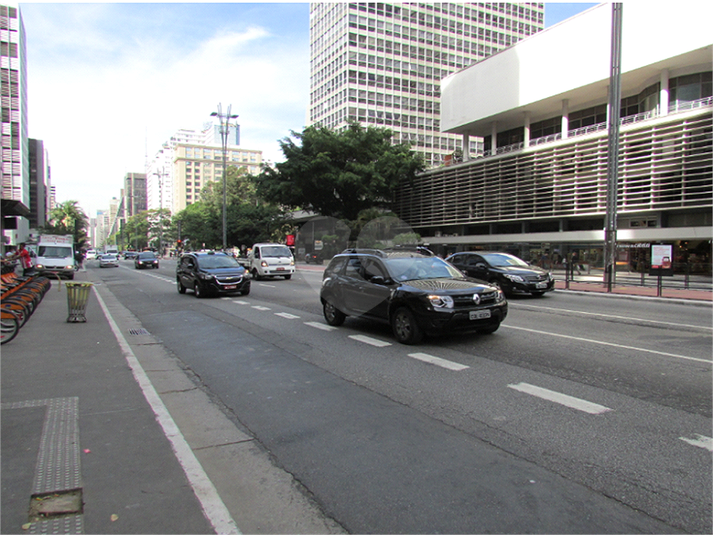 Venda Salas São Paulo Bela Vista REO494406 18