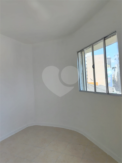 Foto REO496277