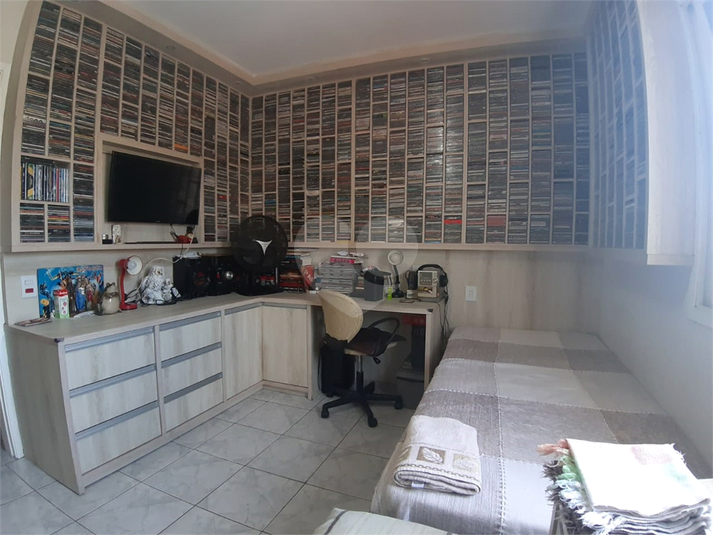 Foto REO497853
