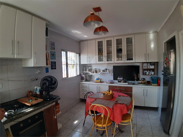 Foto REO497853