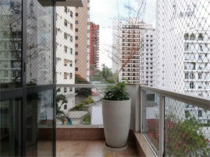Foto REO497921