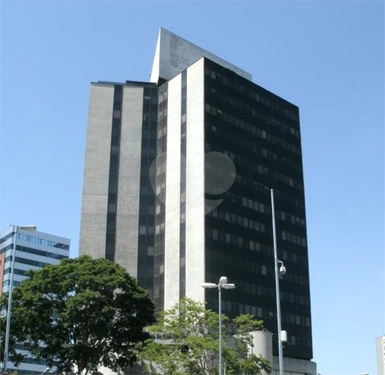 Foto REO498076