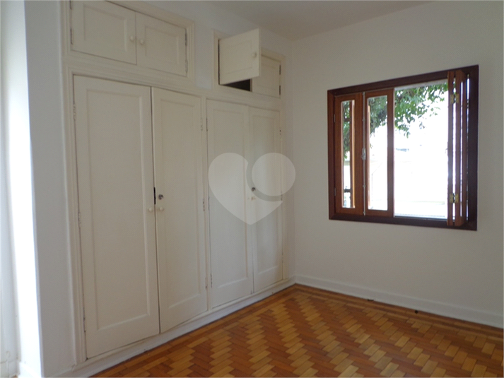 Foto REO499161