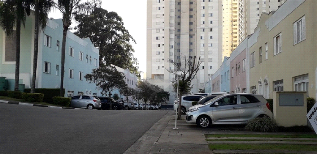 Venda Condomínio São Paulo Jardim Consórcio REO500189 3