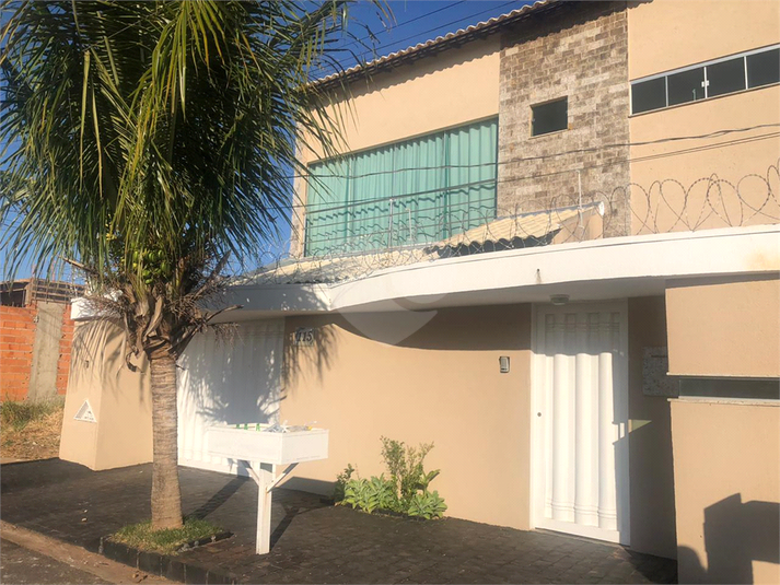 Venda Casa Uberlândia Laranjeiras REO500867 2