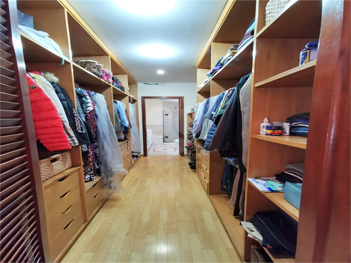 Foto REO507186