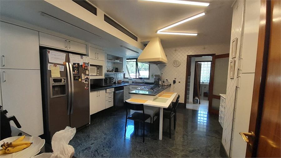 Foto REO507186