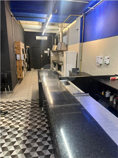 Lounge Apoio de Cozinha e de área de Serviço