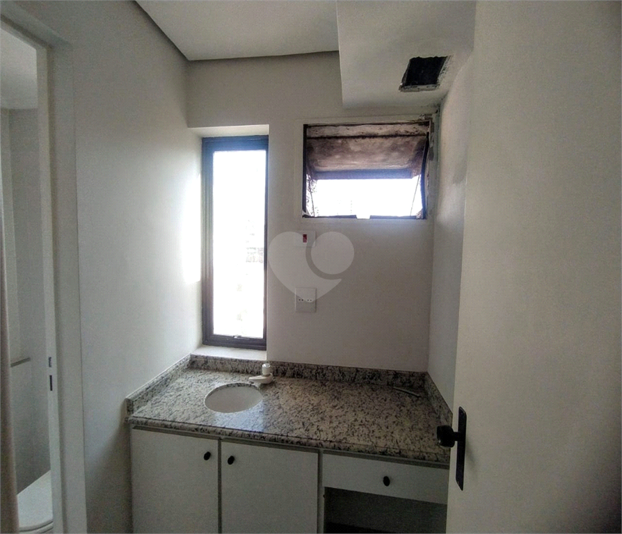 Venda Salas São Paulo Santana REO509556 25