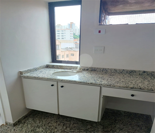 Venda Salas São Paulo Santana REO509556 13