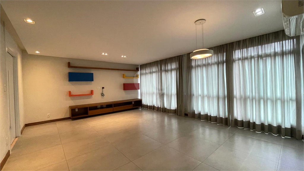 Venda Apartamento São Paulo Cerqueira César REO511120 35