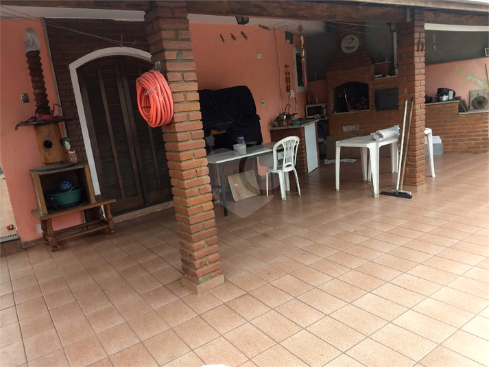Foto REO512025