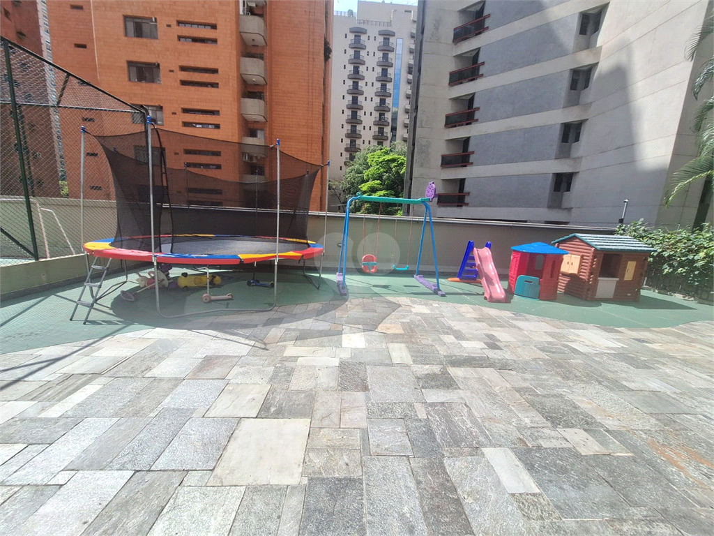 Aluguel Apartamento São Paulo Moema REO512337 57