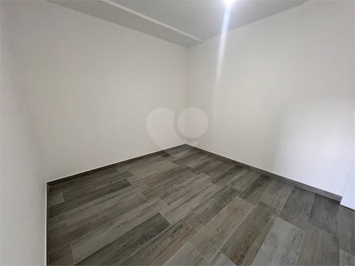 Foto REO512902