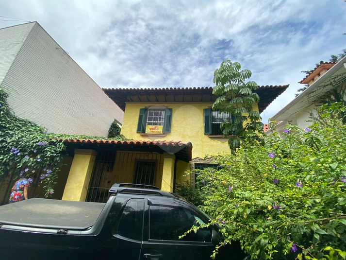 Foto REO513049