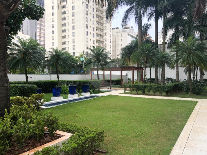 Venda Apartamento São Paulo Cerqueira César REO514160 47